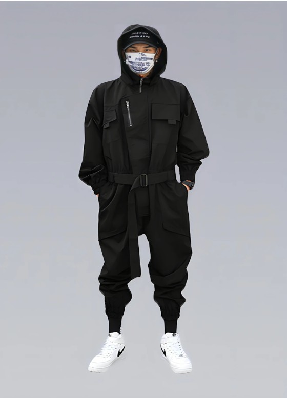 Digital Nomad Fashion: Techwear Essentials for Remote Workers on the Move